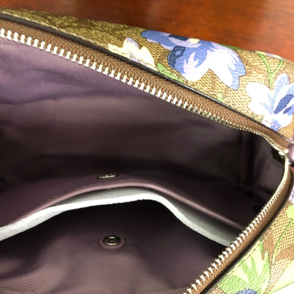 COACH - Picture 4 of 8